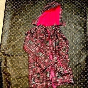 Yigga 152 girls jacket/ raincoat size 15 pink and black great condition